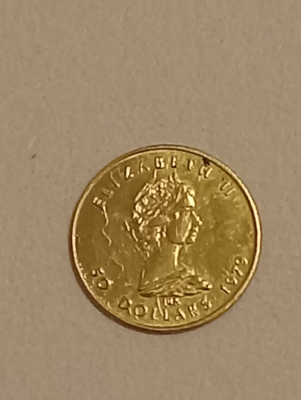 14k Gold Maple Leaf Coin - Picture 9 of 11